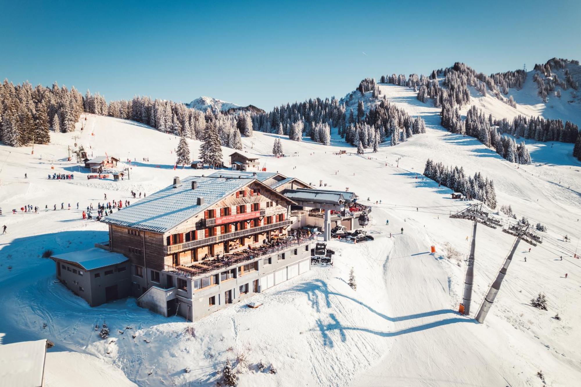 L'Escale Hotel Chatel Exterior photo